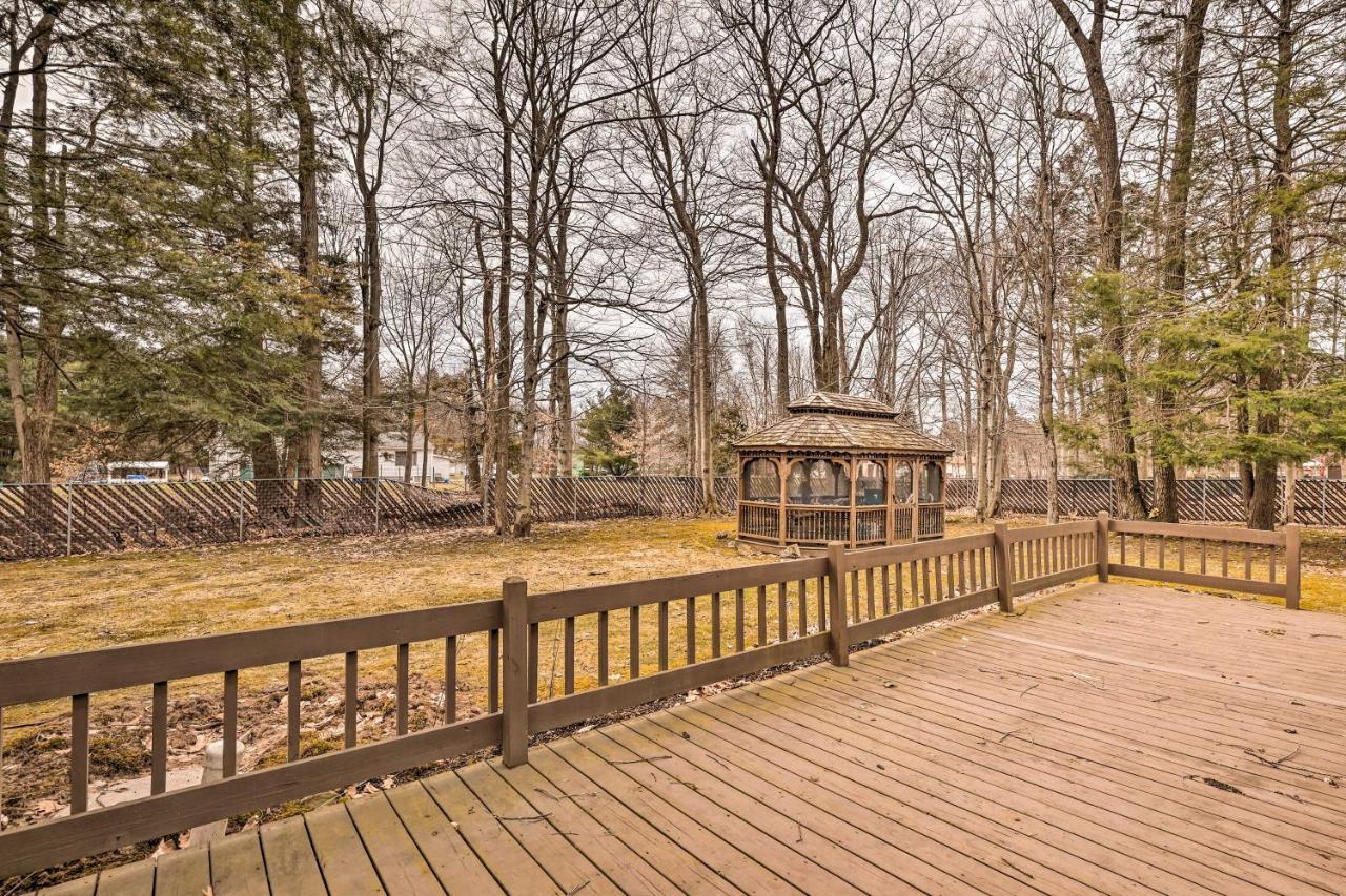 Family-friendly Getaway With Yard! Сasa de vacaciones Tobyhanna