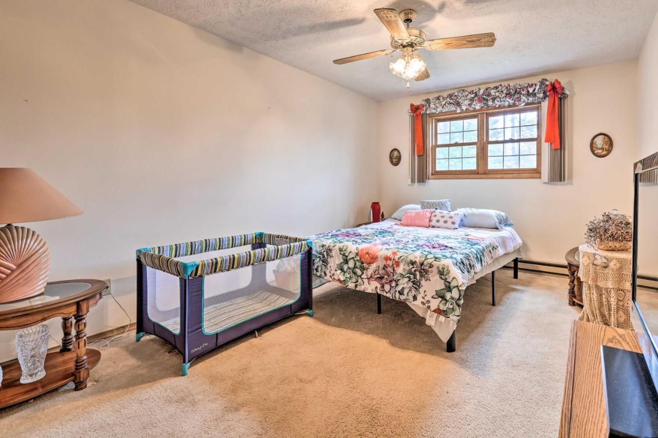 Family-friendly Getaway With Yard! * Tobyhanna